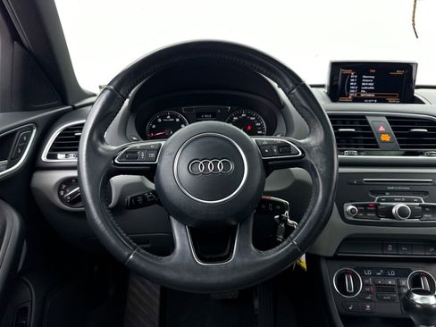Used 2018 Audi Q3 2.0T Premium FWD image 4