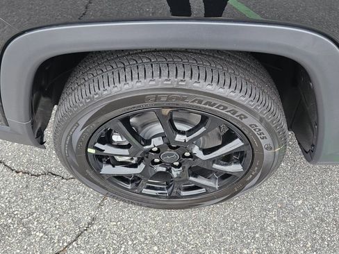 New 2026 Jeep Compass Latitude image 17