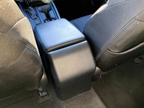 Used 2023 Honda Accord LX image 32