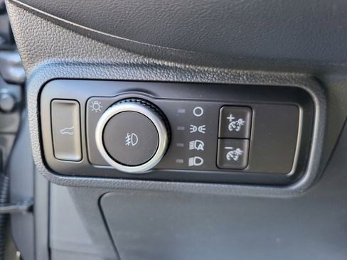 New 2026 Ford Explorer ST-Line w/ ST-Line Street Pack image 15