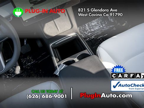 Used 2024 Tesla Model Y Long Range image 17