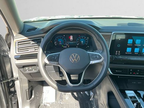 New 2026 Volkswagen Atlas SE AWD/4WD image 12