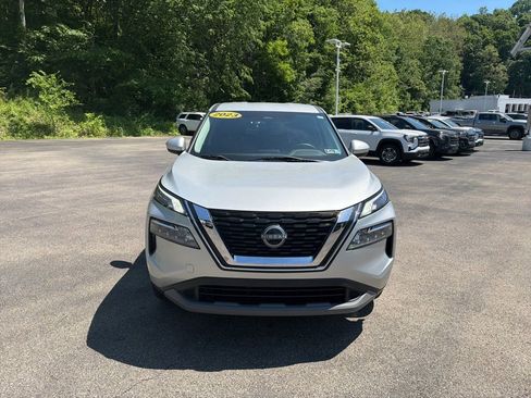 Used 2023 Nissan Rogue SV AWD/4WD image 8