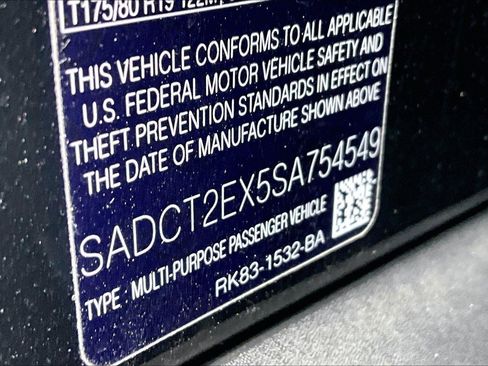 New 2025 Jaguar F-PACE R-Dynamic S image 8