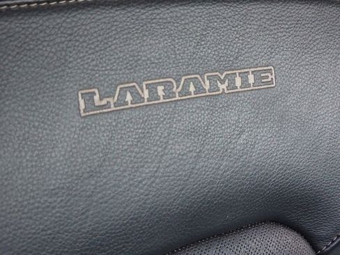 Used 2019 RAM 1500 Laramie image 27