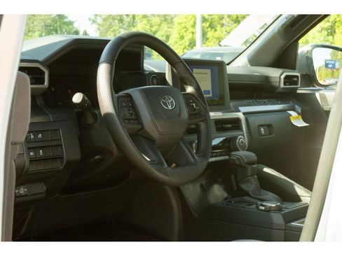 New 2026 Toyota Tacoma SR5 AWD/4WD image 11
