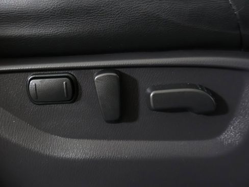 Used 2023 Nissan Armada SL image 38