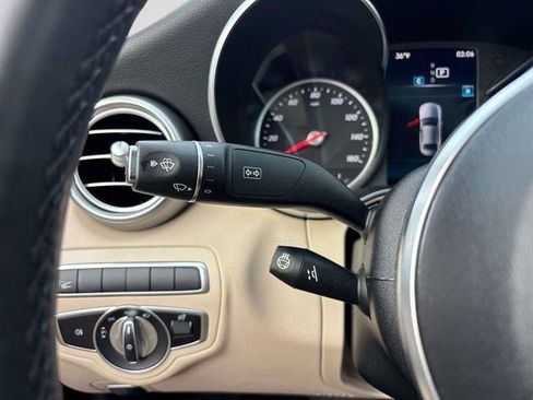 Used 2020 Mercedes-Benz C 300 4MATIC Sedan image 21