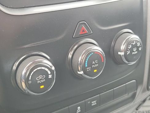 Used 2017 RAM 1500 Express w/ Black Ram 1500 Express Group AWD/4WD image 18