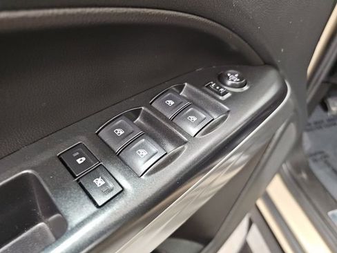 Used 2022 Chevrolet Colorado ZR2 image 12