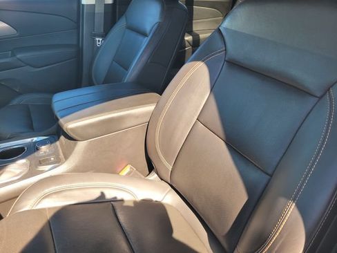 Used 2021 Chevrolet Traverse Premier w/ Redline Edition AWD/4WD image 13