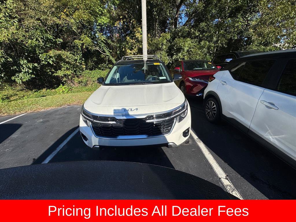 Certified 2025 Kia Seltos S AWD/4WD image 10