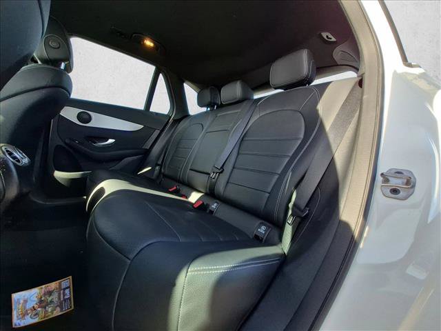 Used 2022 Mercedes-Benz GLC 300 image 17