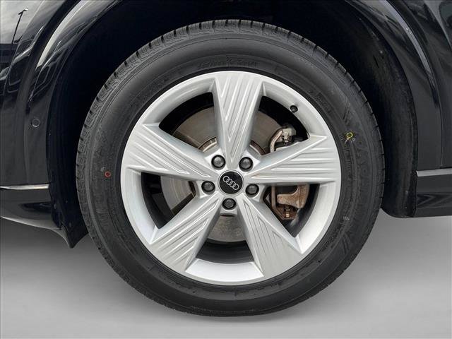 Used 2023 Audi Q4 e-tron Premium Plus AWD/4WD image 27