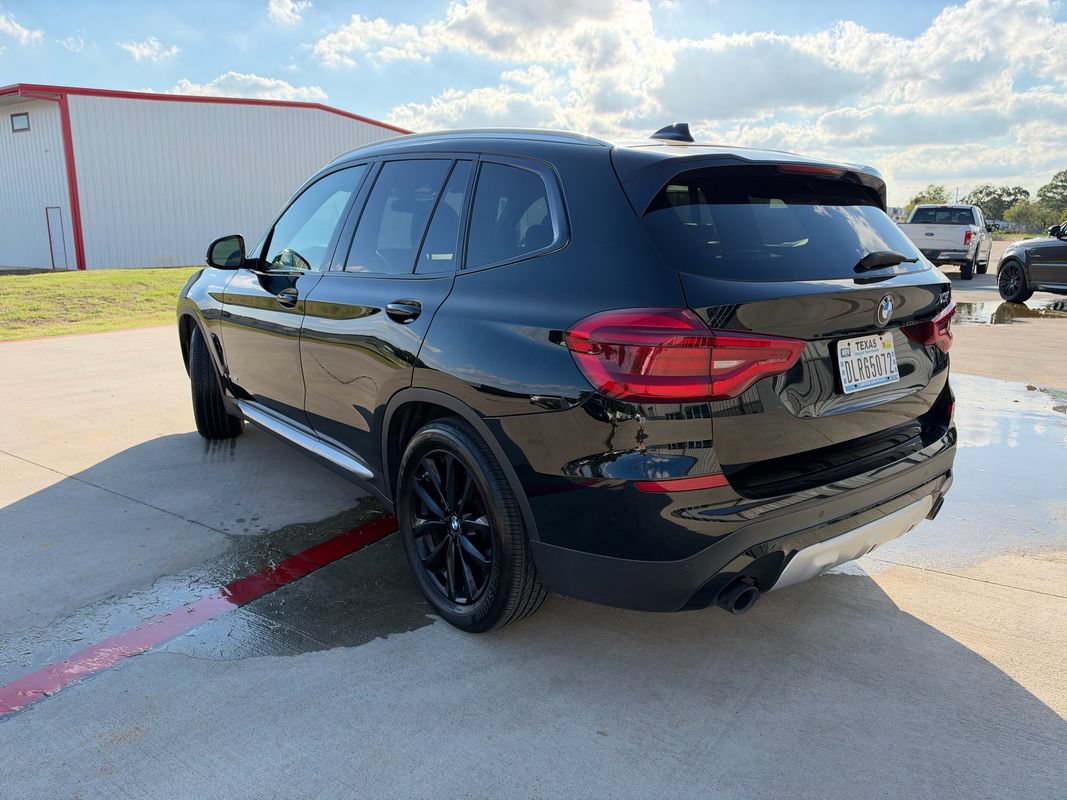 Used 2018 BMW X3 xDrive30i AWD/4WD image 3