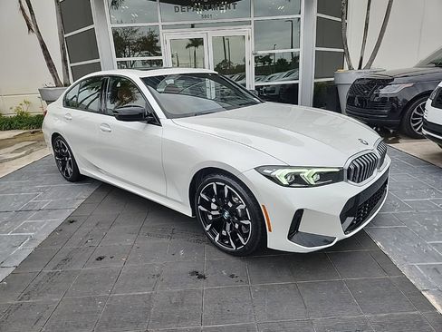 Used 2025 BMW 330i xDrive Sedan w/ M Sport Package image 2