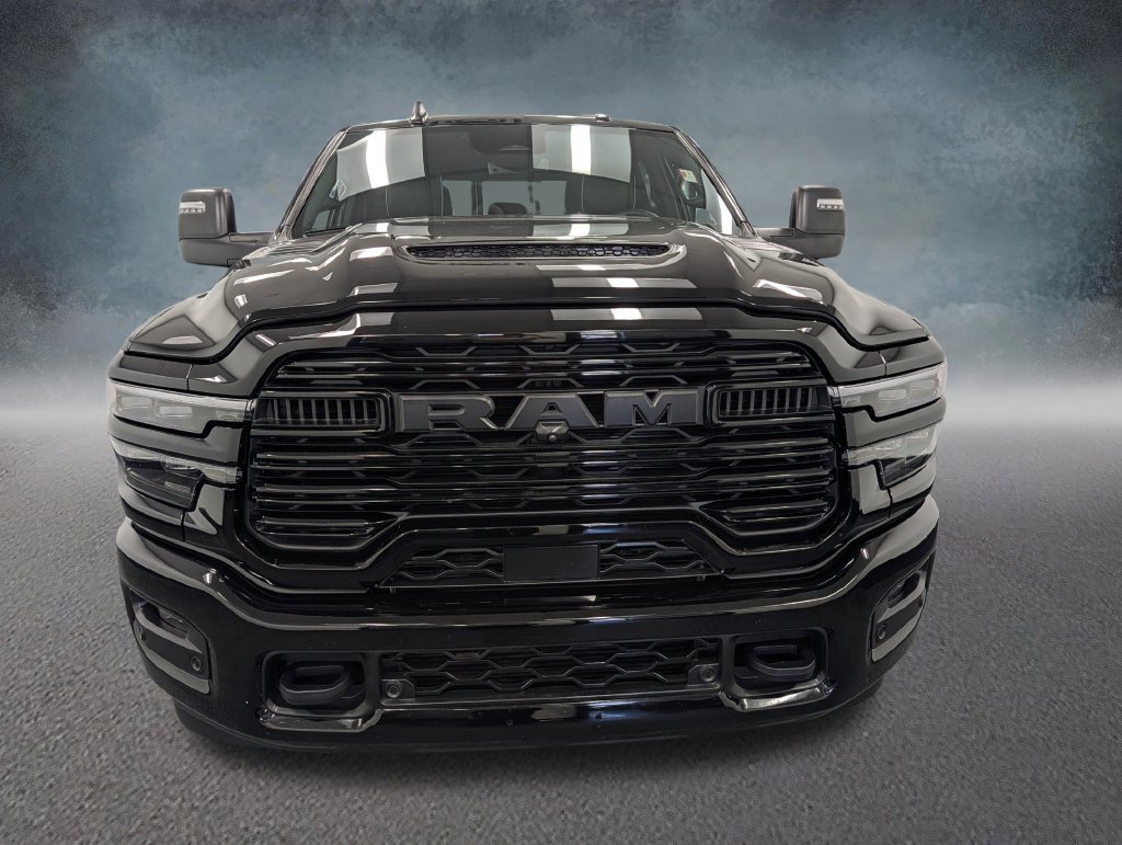 Used 2026 RAM 2500 Laramie AWD/4WD image 2