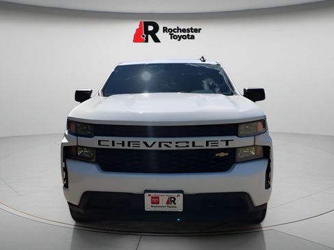Used 2021 Chevrolet Silverado 1500 Custom AWD/4WD image 2