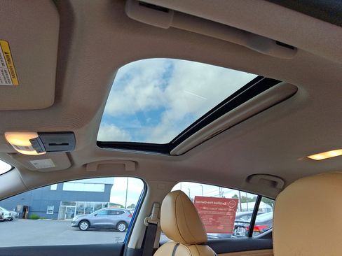 Certified 2024 Nissan Sentra SV w/ SV Premium Package image 17