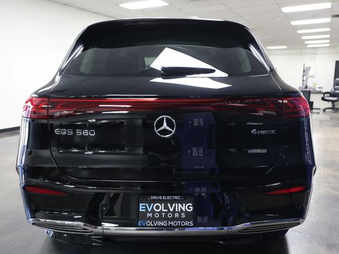 Used 2023 Mercedes-Benz EQS 580 4MATIC SUV image 7