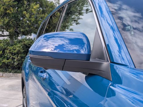 Used 2025 Volkswagen Atlas SEL Premium R-Line AWD/4WD image 12