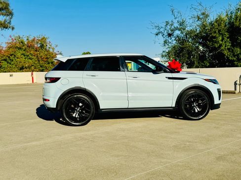 Used 2017 Land Rover Range Rover Evoque HSE Dynamic image 5