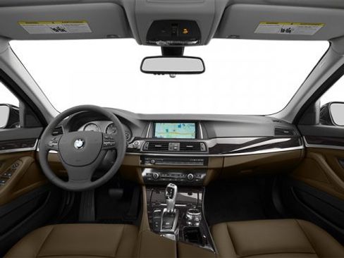 Used 2014 BMW 535i Sedan image 7