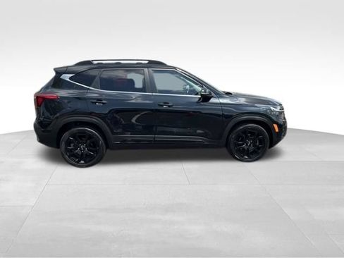 Certified 2024 Kia Seltos X-Line AWD/4WD image 9