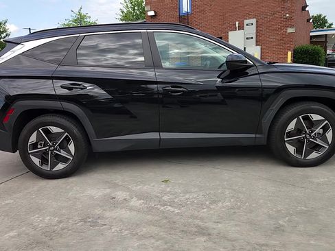 Used 2025 Hyundai Tucson SEL FWD image 8