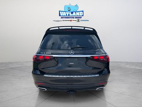 Used 2025 Mercedes-Benz GLS 450 4MATIC image 30