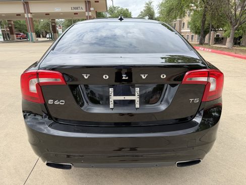 Used 2014 Volvo S60 T5 image 6