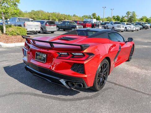 Used 2025 Chevrolet Corvette Stingray Premium Conv w/ Z51 Performance Package RWD image 9