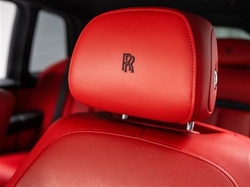 Used 2021 Rolls-Royce Cullinan AWD/4WD image 18