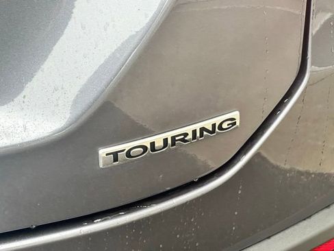 Certified 2024 Honda Pilot Touring image 4