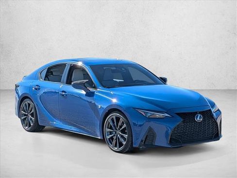 Used 2022 Lexus IS 350 F Sport image 3