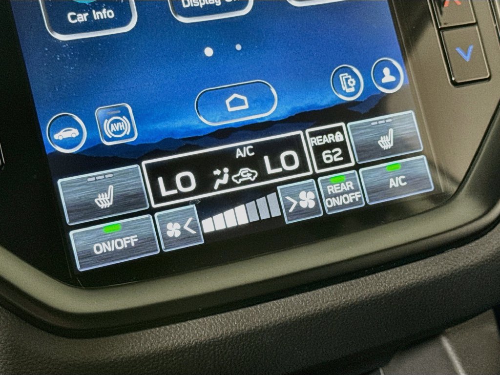 Used 2026 Subaru Ascent Premium AWD/4WD image 19