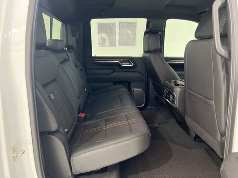 Used 2024 Chevrolet Silverado 3500 High Country AWD/4WD image 22