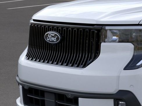 New 2025 Ford Maverick Lobo AWD/4WD image 18