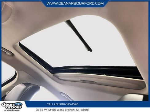 Used 2019 Ford Fusion Titanium FWD image 14