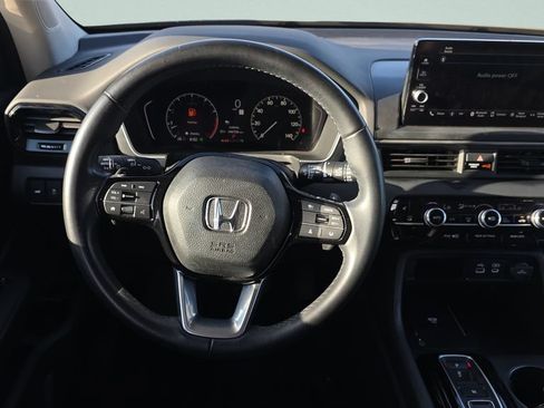 Used 2023 Honda Pilot EX-L image 12