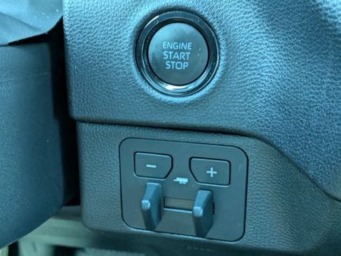 Used 2026 Toyota Tundra SR5 w/ SR5 Premium Package RWD image 27