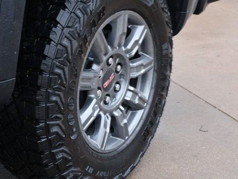 New 2026 GMC Sierra 1500 AT4X AWD/4WD image 46
