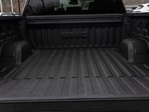 Used 2023 GMC Sierra 1500 Elevation image 34