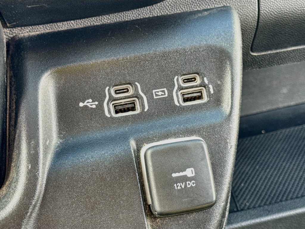 Used 2022 RAM ProMaster 2500 FWD image 15