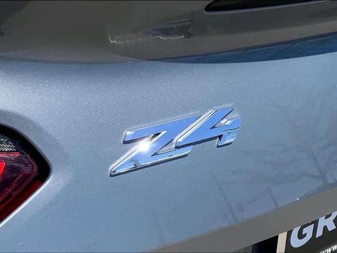 Certified 2025 BMW Z4 sDrive30i w/ Shadowloine Package RWD image 24