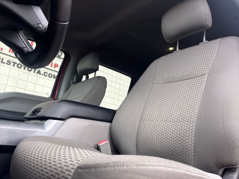 Used 2015 Ford F150 XLT w/ Equipment Group 302A Luxury image 9