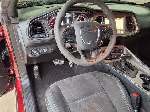 Used 2023 Dodge Challenger R/T Scat Pack image 3