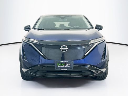 Used 2023 Nissan Ariya AWD image 2