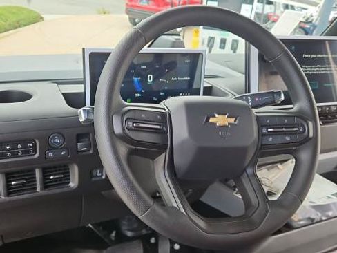 New 2025 Chevrolet Brightdrop 600 FWD image 11