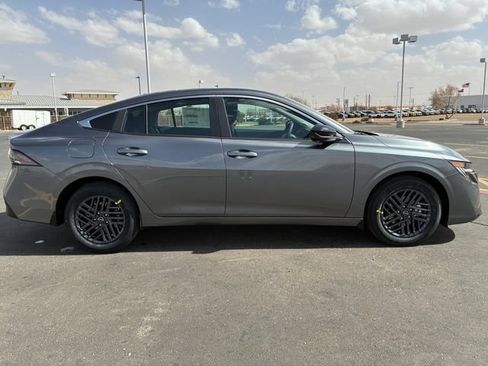 New 2026 Nissan Sentra SV FWD image 7